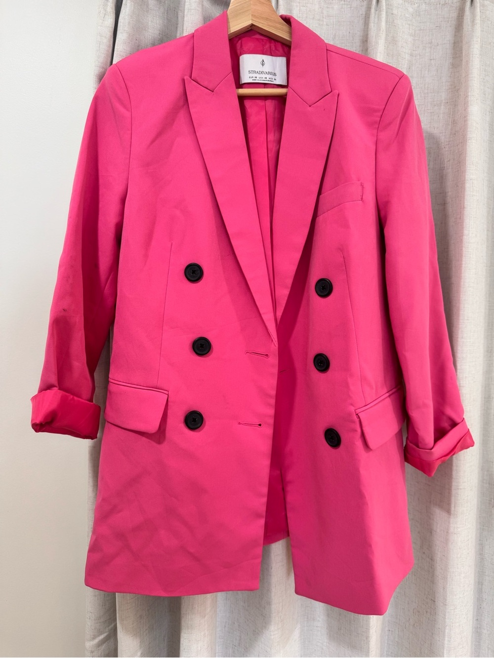 Stradivarius Hot Pink Double-Breasted Blazer with Black Buttons